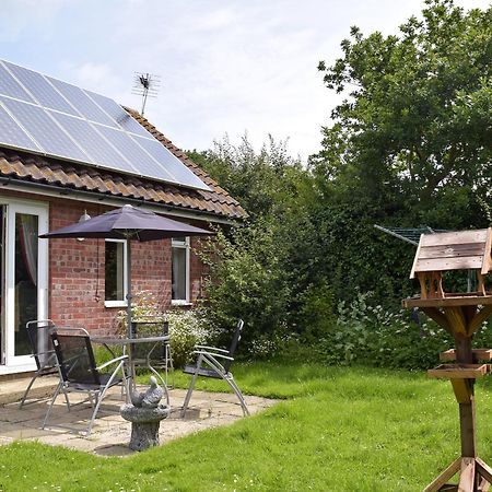Mickrandella Villa Martham Exteriör bild